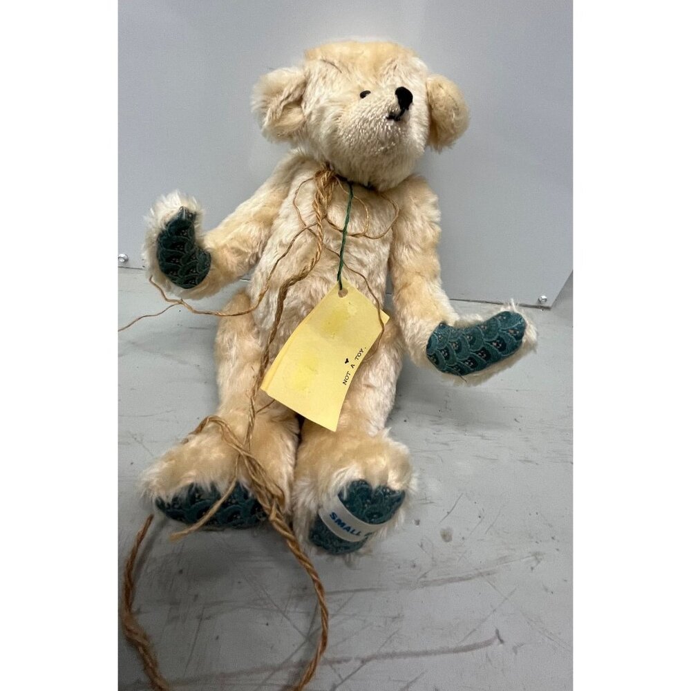 Vintage Handmade Beige SMALL BEAR By Sonia Small "Charlie" One Of A Kind Jointed